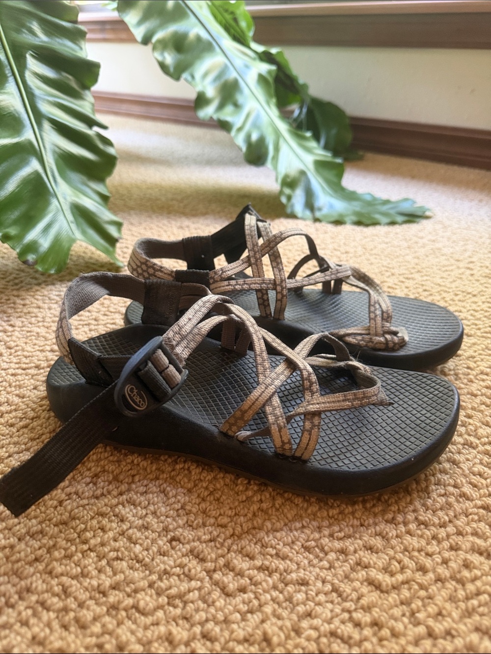 Chaco Sandle Womens Size 9